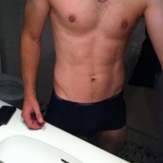 Evengalion homme 44 ans Argovie