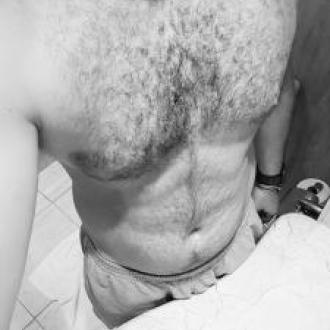 Johny homme 38 ans Fribourg