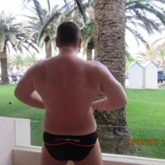 Dannyxxx1981 homme de 43 ans Chteau-d'oex (Vaud)