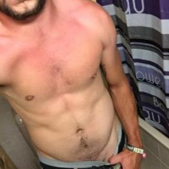 Jhon26 homme 34 ans Lausanne