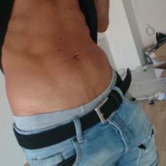 Sp0t1k homme 37 ans Lucerne