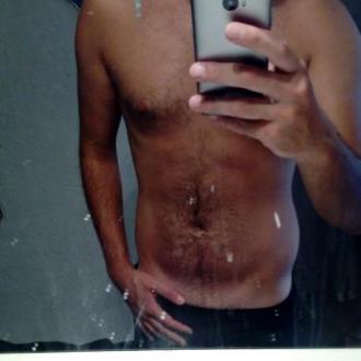 Vince3013 homme de 36 ans Tarascon (Bouches-du-Rhne)