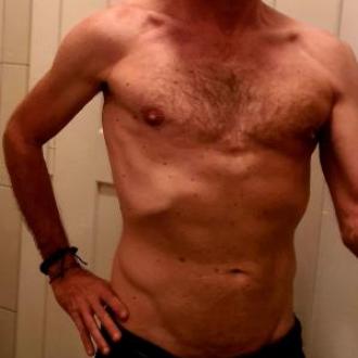 Pwallo homme 46 ans Kaltbrunn