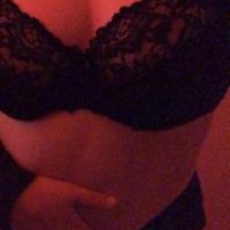 Malika femme de 23 ans Bois d'amont (Fribourg)