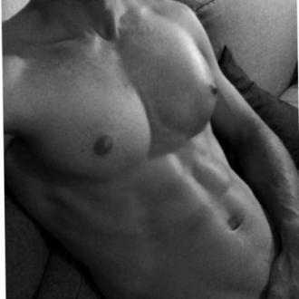 Jezza homme 48 ans Gen�ve