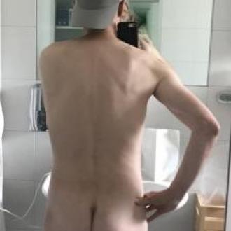 Wepwep homme 56 ans Valais