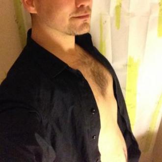 Ikatz homme 42 ans Neuchatel