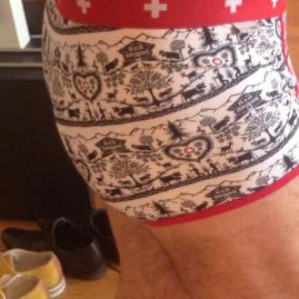 Chacrazen homme 61 ans Monaco