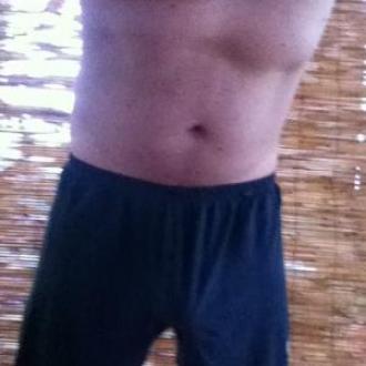 Sbour24 homme 46 ans c