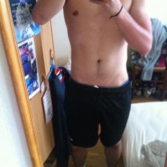 Dotman homme 33 ans Genève Dotman homme 33 ans Genève