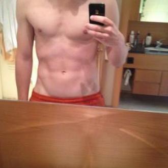 Xpseeker homme 33 ans Lausanne