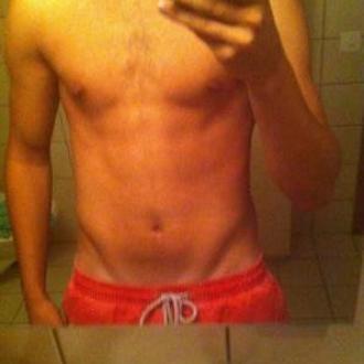 Poipoil homme 29 ans Fribourg