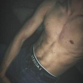 Nassim93000 homme 30 ans Chur